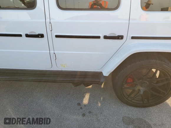 2020 Mercedes-Benz G 63 AMG with VIN W1NYC7HJ7LX350245, listed as a Copart auction lot 73825884 with 20,501 mi miles and Salvage Title. Bid and sale history available at DreamBid. Image 13.