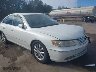 2007 Hyundai Azera SE with VIN KMHFC46FX7A176607, listed as a IAAI auction lot 41278428 with 149,032 mi miles. Bid and sale history available at carsss.com. Image 1.