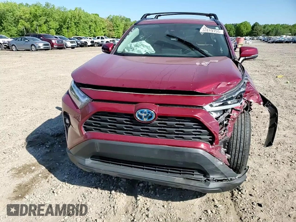 2024 Toyota RAV4 Hybrid XLE Premium with VIN 4T3B6RFV0RU141593, listed as a Copart auction lot 52819155 with 35,589 mi miles and Salvage Title. Bid and sale history available at DreamBid. Image 12.