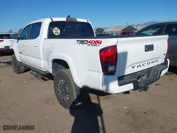 2019 Toyota Tacoma 4WD SR5 with VIN 3TMDZ5BN2KM074159, listed as a IAAI auction lot 41295303 with 41,293 mi miles. Bid and sale history available at carsss.com. Image 3.