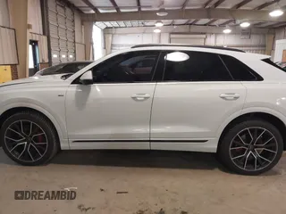 2021 Audi Q8 Prestige z VIN WA1FVAF18MD026128, wystawiony jako IAAI lot #41254457 z przebiegiem 67 148 mil mil oraz . Historia ofert i sprzedaży dostępna na DreamBid. Obrazek 14.