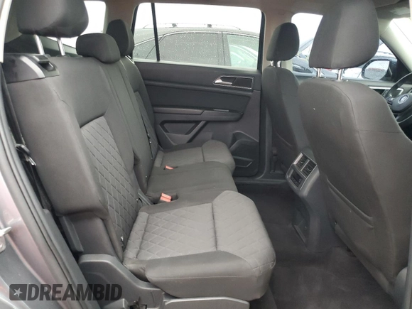 2018 Volkswagen Atlas S z VIN 1V2AR2CA7JC540938, wystawiony jako Copart lot #79242344 z przebiegiem 104 505 mil mil oraz Nie do naprawy • Non repairable. Historia ofert i sprzedaży dostępna na DreamBid. Obrazek 11.