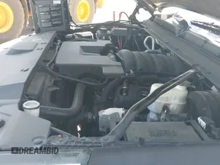 2015 Cadillac Escalade ESV Premium с VIN 1GYS4JKJ2FR199656, выставлен на аукционе IAAI как лот 41915273 с пробегом 133 095 миль миль и . История ставок и продаж доступна на DreamBid. Изображение 12.