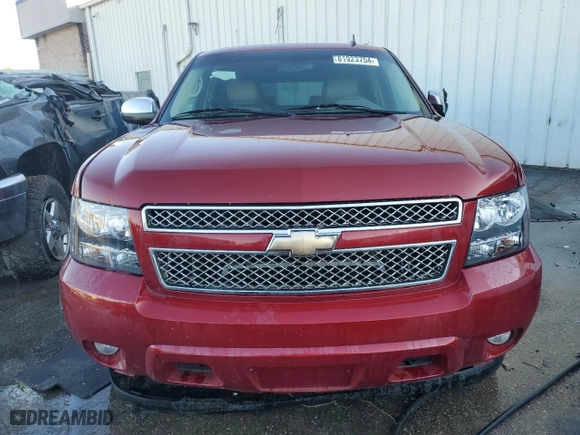2011 Chevrolet Tahoe LTZ with VIN 1GNSCCE01BR283895, listed as a Copart auction lot 81923754 with 208,116 mi miles and Salvage Title. Bid and sale history available at carsss.com. Image 5.