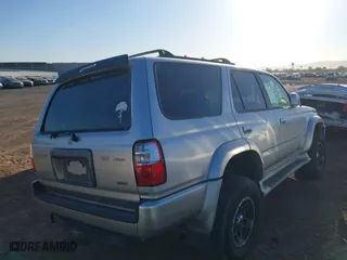 2001 Toyota 4Runner SR5 with VIN JT3HN86R110359310, listed as a IAAI auction lot 41565951 with 271,391 mi miles. Bid and sale history available at carsss.com. Image 4.