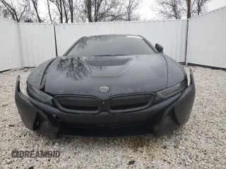 2017 BMW i8 z VIN WBY2Z2C32HV676656, wystawiony jako Copart lot #82736073 z przebiegiem Nie podano mil oraz . Historia ofert i sprzedaży dostępna na DreamBid. Obrazek 5.