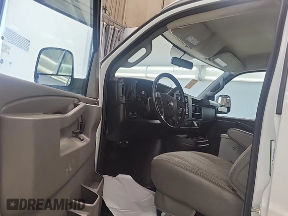 2022 Chevrolet Express Cargo with VIN 1GCWGAFP2N1261356, listed as a IAAI auction lot 42670346 with 63,269 mi miles and . Bid and sale history available at DreamBid. Image 22.