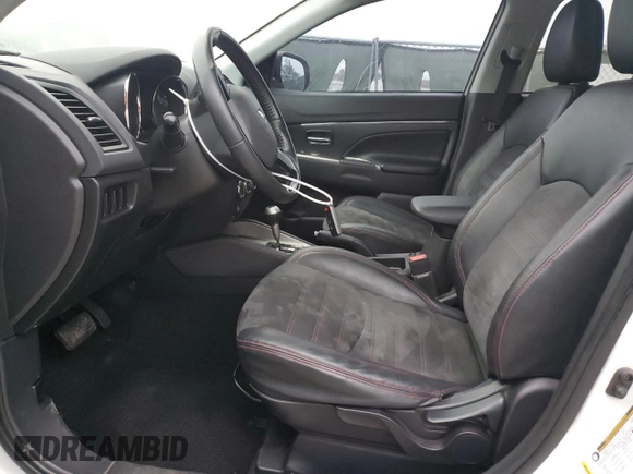 2018 Mitsubishi Outlander SE with VIN JA4AP3AWXJU024704, listed as a Copart auction lot 86322864 with 135,602 mi miles and Salvage title. Bid and sale history available at DreamBid. Image 7.