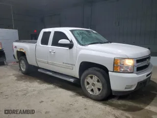 2009 Chevrolet Silverado 1500 LTZ with VIN 1GCEK390X9Z277364, listed as a Copart auction lot 84702604 with 187,325 mi miles and Clean Title. Bid and sale history available at carsss.com. Image 4.