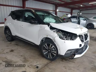 2020 Nissan Kicks SR with VIN 3N1CP5DV4LL555345, listed as a IAAI auction lot 41583234 with 68,864 mi miles and . Bid and sale history available at DreamBid. Image 1.