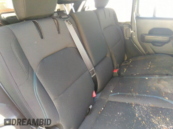 2022 Jeep Wrangler Unlimited Rubicon with VIN 1C4JJXR60NW182756, listed as a IAAI auction lot 36927414 with Not provided miles and . Bid and sale history available at DreamBid. Image 8.