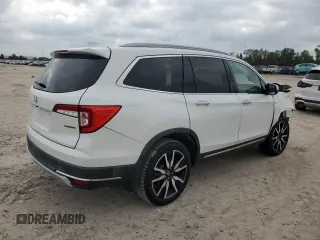 2021 Honda Pilot Touring 8-Passenger with VIN 5FNYF5H90MB001805, listed as a Copart auction lot 79101514 with 41,607 mi miles and Salvage Title. Bid and sale history available at DreamBid. Image 3.
