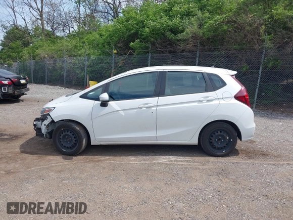 2019 Honda Fit LX с VIN 3HGGK5H44KM731612, выставлен на аукционе IAAI как лот 42094516 с пробегом 84 309 миль миль и . История ставок и продаж доступна на DreamBid. Изображение 15.