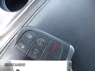 2016 Dodge Challenger SXT Plus z VIN 2C3CDZAG7GH353301, wystawiony jako IAAI lot #41780008 z przebiegiem 103 627 mil mil oraz . Historia ofert i sprzedaży dostępna na DreamBid. Obrazek 11.