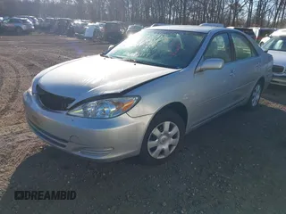 2004 Toyota Camry LE with VIN 4T1BE32K54U889401, listed as a IAAI auction lot 41778562 with Not Provided miles and . Bid and sale history available at carsss.com. Image 2.