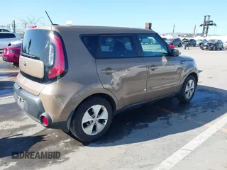 2014 Kia Soul with VIN KNDJN2A27E7082406, listed as a IAAI auction lot 41809333 with 100,227 mi miles. Bid and sale history available at carsss.com. Image 4.