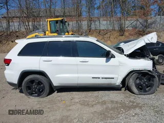 2019 Jeep Grand Cherokee Upland with VIN 1C4RJFAG4KC621150, listed as a IAAI auction lot 41782333 with 98,801 mi miles. Bid and sale history available at carsss.com. Image 13.