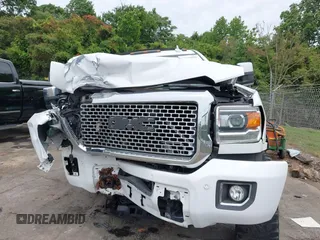2017 GMC Sierra 2500HD Denali with VIN 1GT12UEG3HF117771, listed as a IAAI auction lot 42334696 with 140,999 mi miles and . Bid and sale history available at DreamBid. Image 11.