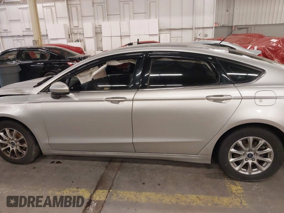 2017 Ford Fusion S with VIN 3FA6P0G79HR186602, listed as a IAAI auction lot 41360505 with Not Provided miles. Bid and sale history available at carsss.com. Image 15.