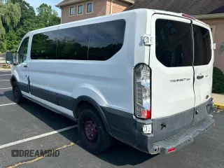 2018 Ford Transit Passenger XL z VIN 1FBZX2ZM4JKA99811, wystawiony jako Copart lot #64906155 z przebiegiem 172 355 mil mil oraz Czysty tytuł • Clean title. Historia ofert i sprzedaży dostępna na DreamBid. Obrazek 2.