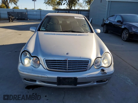 2003 Mercedes-Benz C 230/260/280/320 with VIN WDBRF64J33F309005, listed as a Copart auction lot 73726644 with Not Provided miles and Salvage Title. Bid and sale history available at DreamBid. Image 5.