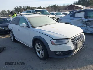 2015 Audi allroad Premium Plus with VIN WA1UFAFL8FA122156, listed as a IAAI auction lot 41345881 with 92,867 mi miles. Bid and sale history available at carsss.com. Image 1.