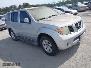2005 Nissan Pathfinder XE with VIN 5N1AR18U25C706119, listed as a IAAI auction lot 42092008 with 1 mi miles. Bid and sale history available at carsss.com. Image 1.