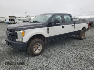 2017 Ford F-350 Platinum z VIN 1FT8W3B60HEB71432, wystawiony jako Copart lot #67901244 z przebiegiem 318 279 mil mil oraz Czysty tytuł • Clean title. Historia ofert i sprzedaży dostępna na DreamBid. Obrazek 1.