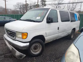 2003 Ford Econoline Passenger XL with VIN 1FBSS31L13HA69576, listed as a IAAI auction lot 41818210 with 240,315 mi miles and . Bid and sale history available at DreamBid. Image 2.