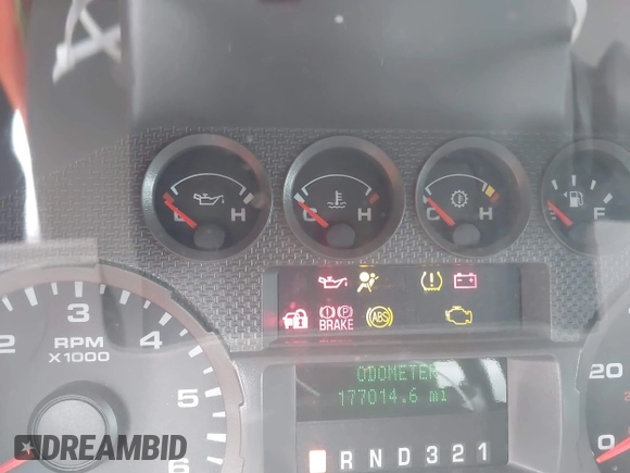 2010 Ford Super Duty F-250 SRW XL with VIN 1FTSW2BY2AEA60565, listed as a IAAI auction lot 41714262 with 177,014 mi miles. Bid and sale history available at carsss.com. Image 7.