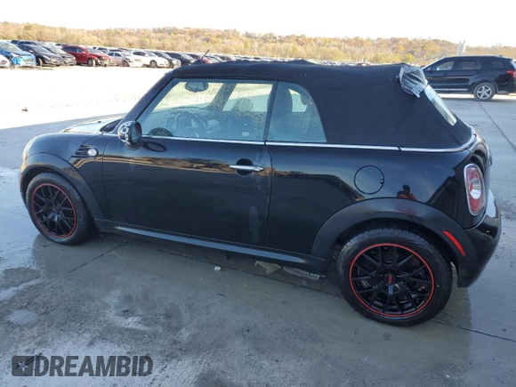 2011 MINI Convertible с VIN WMWZN3C55BTZ89445, выставлен на аукционе Copart как лот 78996404 с пробегом 71 821 миль миль и Списание • Salvage title. История ставок и продаж доступна на DreamBid. Изображение 2.