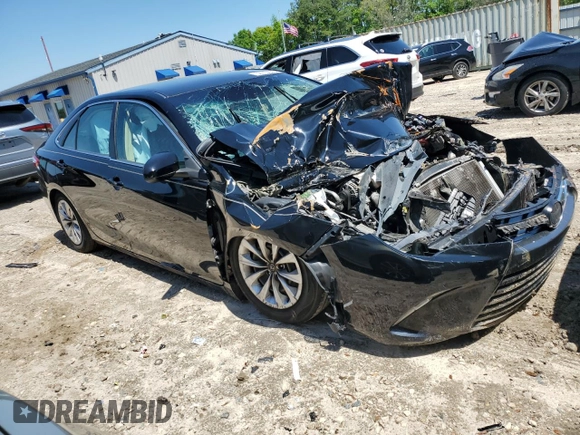 2017 Toyota Camry XLE z VIN 4T1BF1FK0HU700820, wystawiony jako Copart lot #52010655 z przebiegiem Nie podano mil oraz Szkoda całkowita • Salvage title. Historia ofert i sprzedaży dostępna na DreamBid. Obrazek 4.