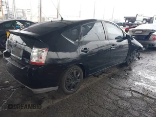 2007 Toyota Prius with VIN JTDKB20U373290793, listed as a IAAI auction lot 41569637 with 302,153 mi miles. Bid and sale history available at carsss.com. Image 4.