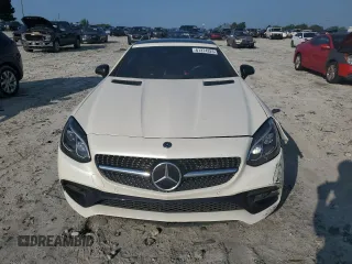 2018 Mercedes-Benz SLC 300 z VIN WDDPK3JAXJF154155, wystawiony jako Copart lot #61274323 z przebiegiem 37 087 mil mil oraz . Historia ofert i sprzedaży dostępna na DreamBid. Obrazek 5.