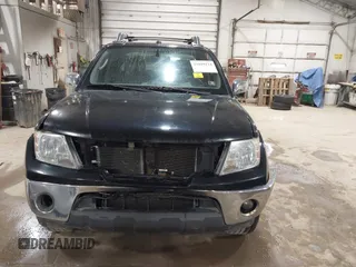 2010 Nissan Frontier Pro-4X z VIN 1N6AD0EV6AC443991, wystawiony jako IAAI lot #41849114 z przebiegiem 235 361 mil mil oraz . Historia ofert i sprzedaży dostępna na DreamBid. Obrazek 13.