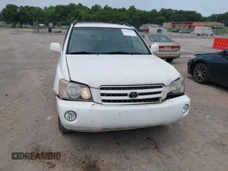 2003 Toyota Highlander z VIN JTEGF21A230119829, wystawiony jako IAAI lot #42495586 z przebiegiem 154 246 mil mil oraz . Historia ofert i sprzedaży dostępna na DreamBid. Obrazek 6.