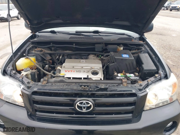 2004 Toyota Highlander with VIN JTEEP21A840034421, listed as a IAAI auction lot 42070644 with 246,243 mi miles. Bid and sale history available at carsss.com. Image 10.
