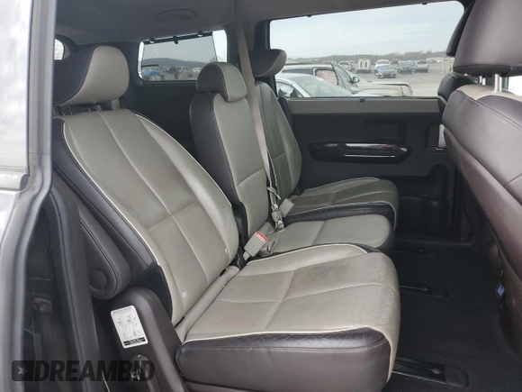 2016 Kia Sedona SX-L with VIN KNDME5C18G6108863, listed as a Copart auction lot 45536295 with 110,337 mi miles and Salvage Title. Bid and sale history available at carsss.com. Image 11.