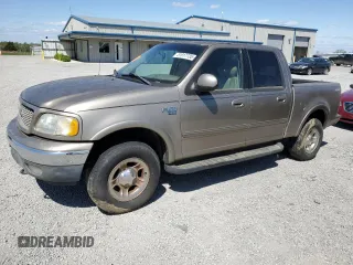 2002 Ford F-150 XLT with VIN 1FTRW08L82KE32539, listed as a Copart auction lot 51017735 with 269,434 mi miles and Salvage Title. Bid and sale history available at carsss.com. Image 1.