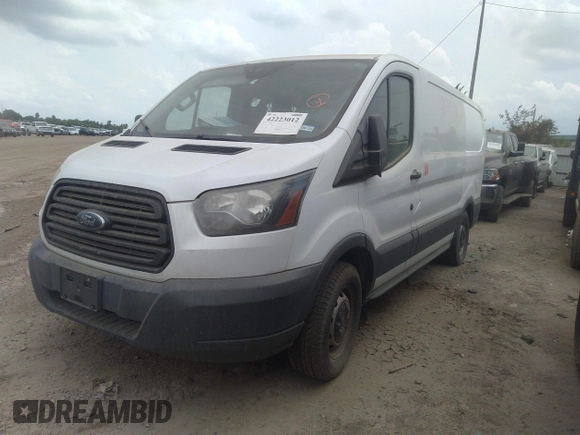 2017 Ford Transit z VIN 1FTYE1YM6HKA76808, wystawiony jako IAAI lot #42223012 z przebiegiem 251 855 mil mil oraz . Historia ofert i sprzedaży dostępna na DreamBid. Obrazek 17.