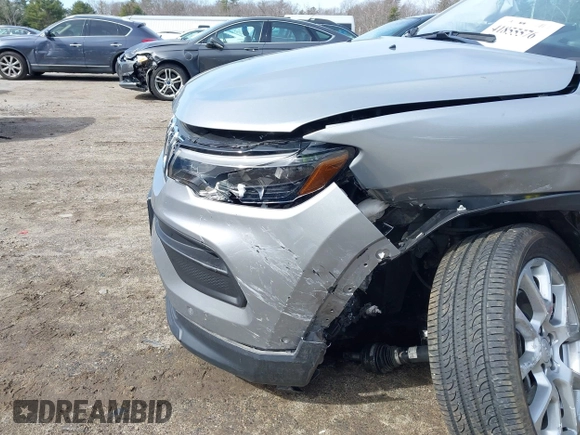 2023 Jeep Compass Latitude Lux с VIN 3C4NJDFN4PT558945, выставлен на аукционе IAAI как лот 41855576 с пробегом 9 375 миль миль и . История ставок и продаж доступна на DreamBid. Изображение 18.