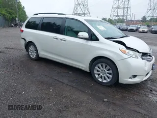 2014 Toyota Sienna Limited z VIN 5TDDK3DC4ES081882, wystawiony jako IAAI lot #42270167 z przebiegiem 58 723 mil mil oraz . Historia ofert i sprzedaży dostępna na DreamBid. Obrazek 1.