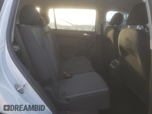 2018 Volkswagen Tiguan S with VIN 3VV1B7AX5JM095111, listed as a Copart auction lot 49088375 with 58,042 mi miles and Salvage title. Bid and sale history available at DreamBid. Image 11.