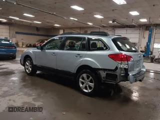 2014 Subaru Outback 2.5i with VIN 4S4BRCAC0E3322986, listed as a IAAI auction lot 41813358 with 96,936 mi miles. Bid and sale history available at carsss.com. Image 3.