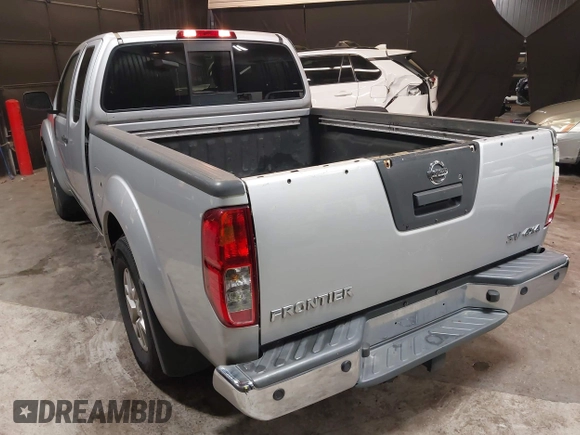 2019 Nissan Frontier SV z VIN 1N6AD0CW7KN752970, wystawiony jako IAAI lot #42220125 z przebiegiem 149 310 mil mil oraz . Historia ofert i sprzedaży dostępna na DreamBid. Obrazek 3.
