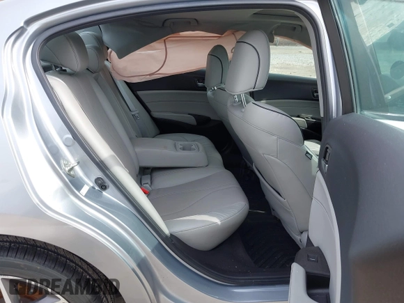 2019 Acura ILX Premium with VIN 19UDE2F75KA015482, listed as a IAAI auction lot 41722718 with 44,004 mi miles and . Bid and sale history available at DreamBid. Image 8.