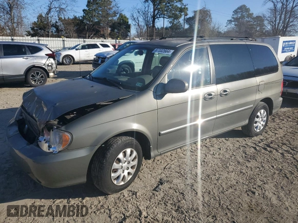 2005 Kia Sedona LX with VIN KNDUP132656738101, listed as a Copart auction lot 87332664 with 152,315 mi miles and Salvage Title. Bid and sale history available at carsss.com. Image 1.
