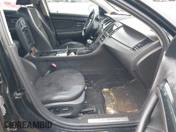 2010 Ford Taurus SHO with VIN 1FAHP2KT7AG132561, listed as a IAAI auction lot 31602484 with 118,333 mi miles and . Bid and sale history available at DreamBid. Image 5.