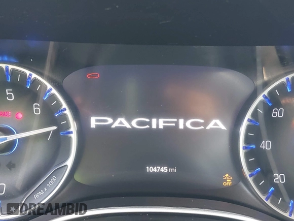 2020 Chrysler Pacifica Touring L Plus z VIN 2C4RC1EG5LR203664, wystawiony jako IAAI lot #42088493 z przebiegiem 104 745 mil mil oraz . Historia ofert i sprzedaży dostępna na DreamBid. Obrazek 15.