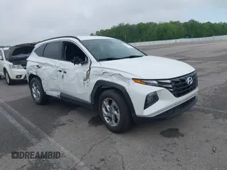 2022 Hyundai Tucson SEL с VIN 5NMJBCAE4NH093249, выставлен на аукционе IAAI как лот 42149844 с пробегом 55 950 миль миль и . История ставок и продаж доступна на DreamBid. Изображение 1.
